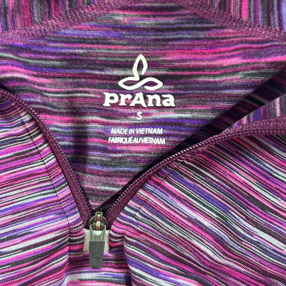 prAna 1/4 Zip Pullover Womens S Purple Space Dye Thumbhole Running Hiking Top - Picture 4 of 9
